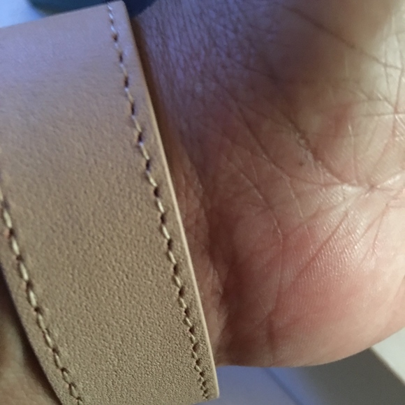 MICHAEL KORS FITNESS TRACKER - Picture 2 of 4